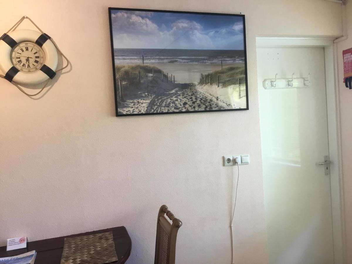 La Casa Aan Zee Apartment